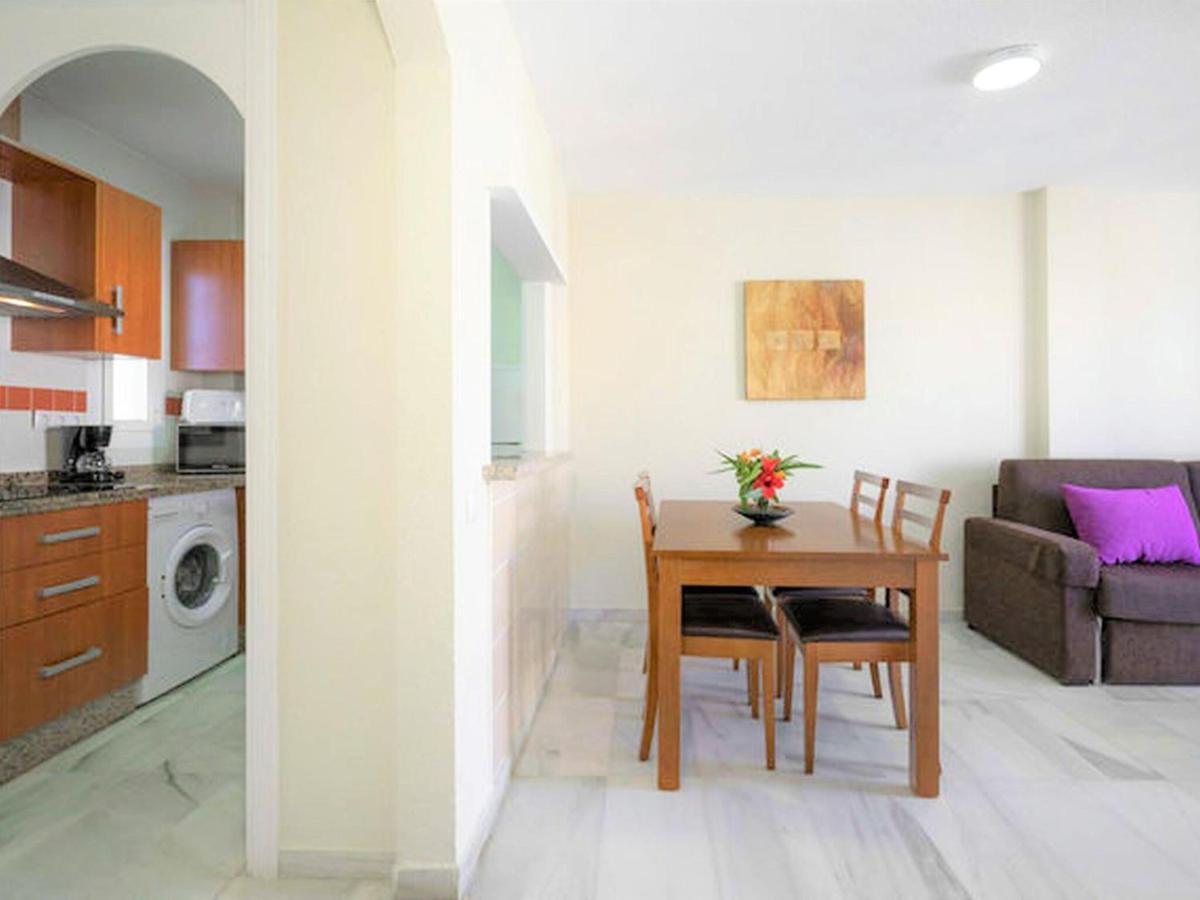 Attractive Holiday Home In Roquetas De Mar Surrounded By Beaches Exterior foto